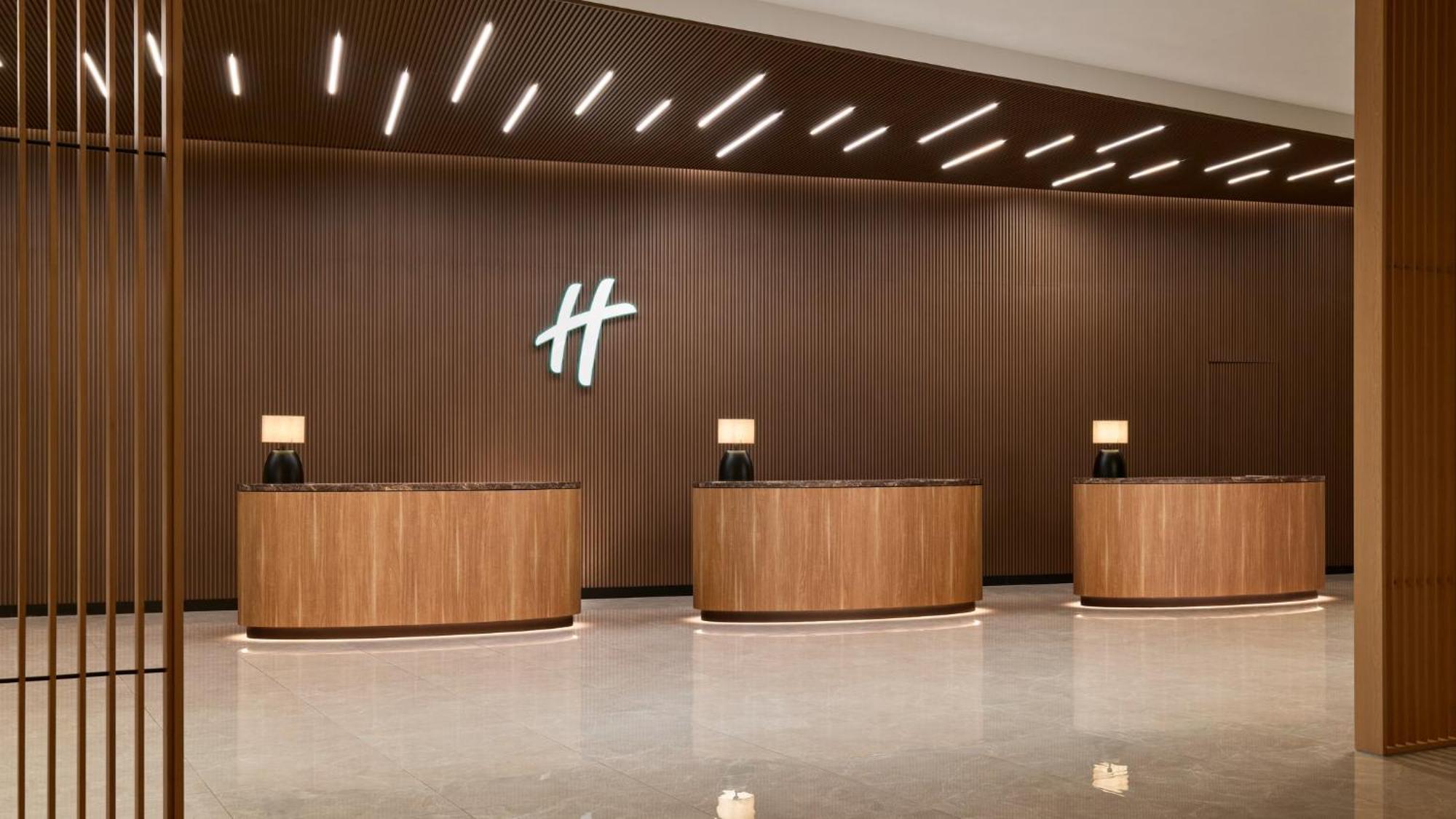 Holiday Inn & Suites Penang Prai By Ihg Букит Мертаджам Екстериор снимка