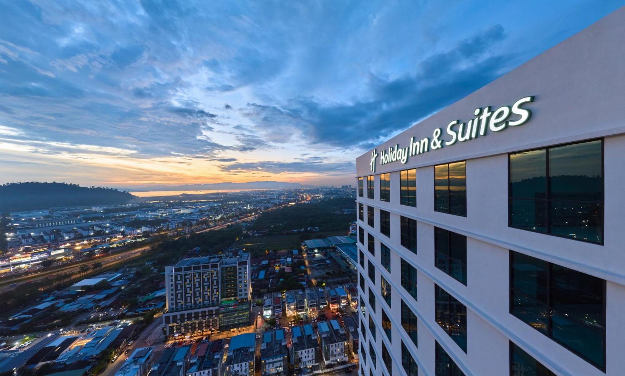 Holiday Inn & Suites Penang Prai By Ihg Букит Мертаджам Екстериор снимка